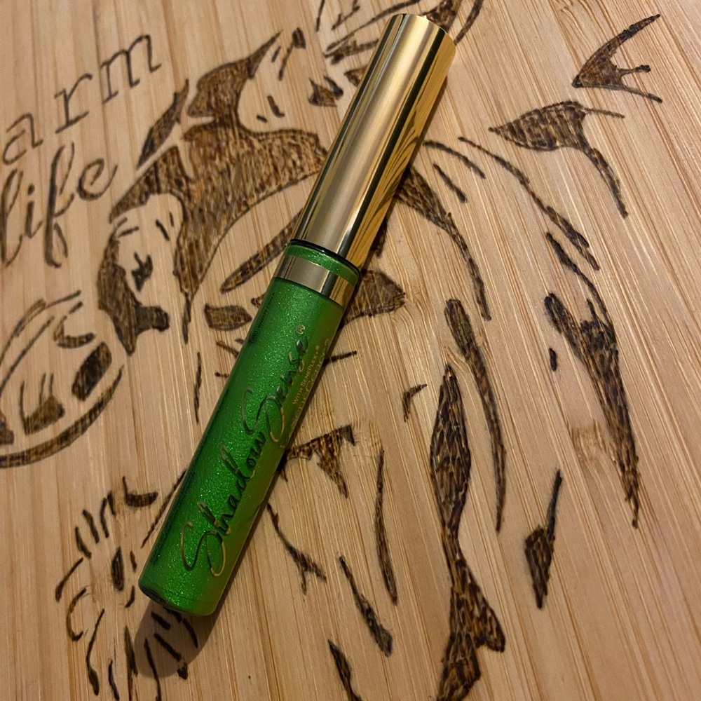 Senegence Neon Green Shimmer ShadowSense